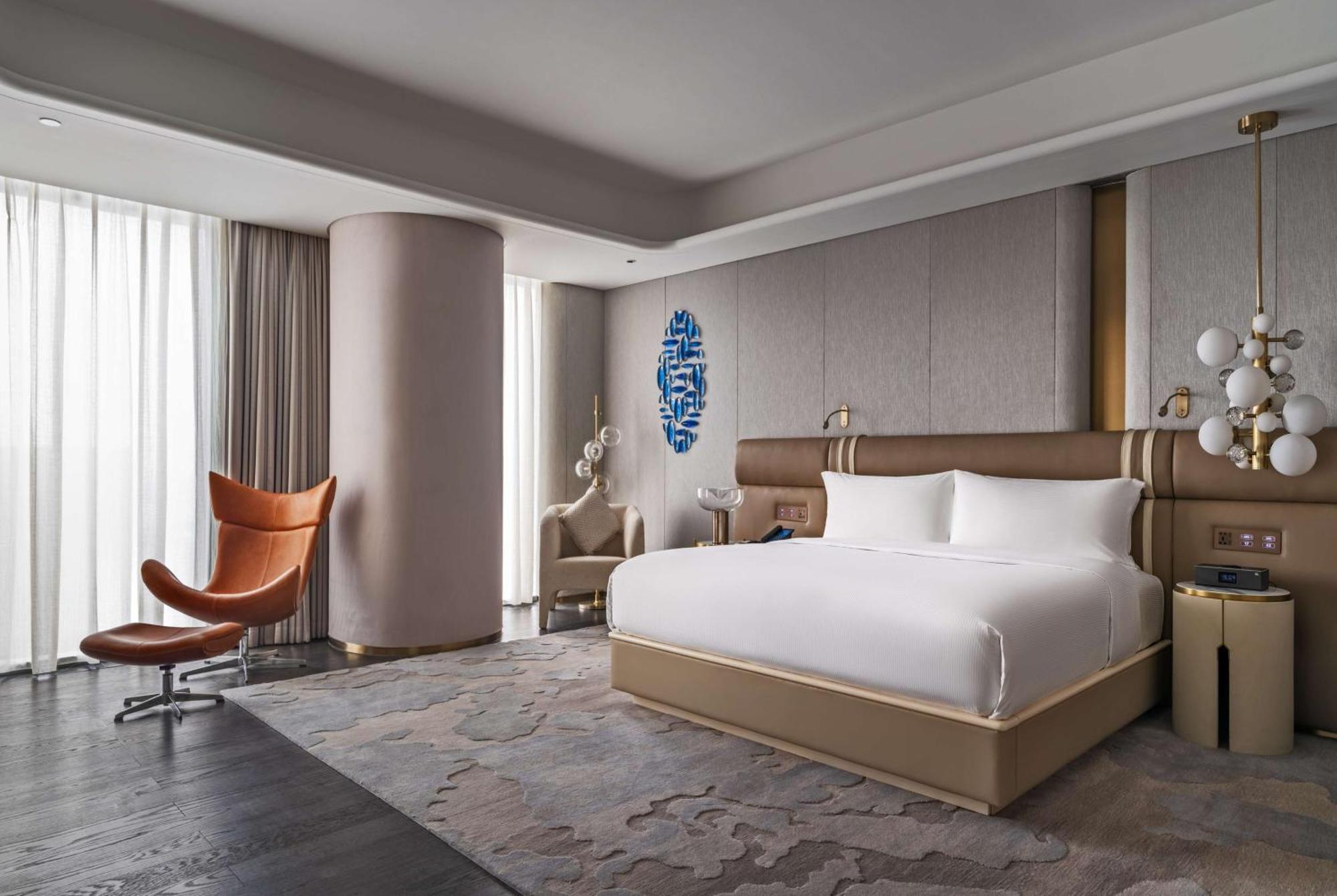 ホテル Hilton World Exhibition & Convention Center - Only 5 Minutes' Walk To Wecc 深セン市