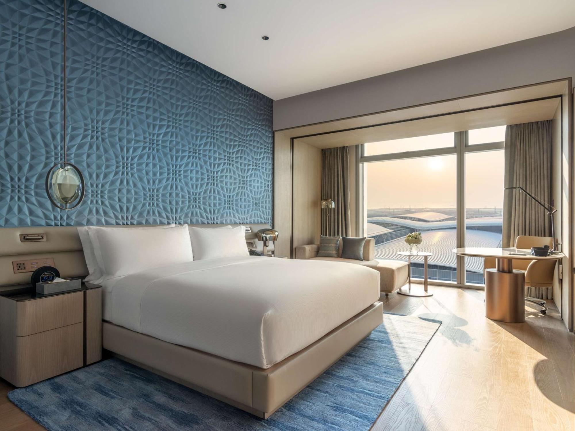 Hilton World Exhibition & Convention Center - Only 5 Minutes' Walk To Wecc 深セン市
